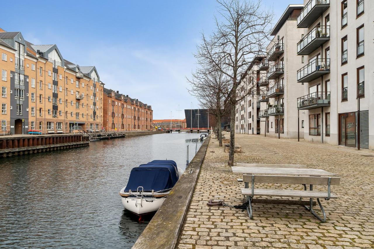 Scandi-Hygge 2 Bedroom Apartment In Charming Christianshavn Copenaghen Esterno foto