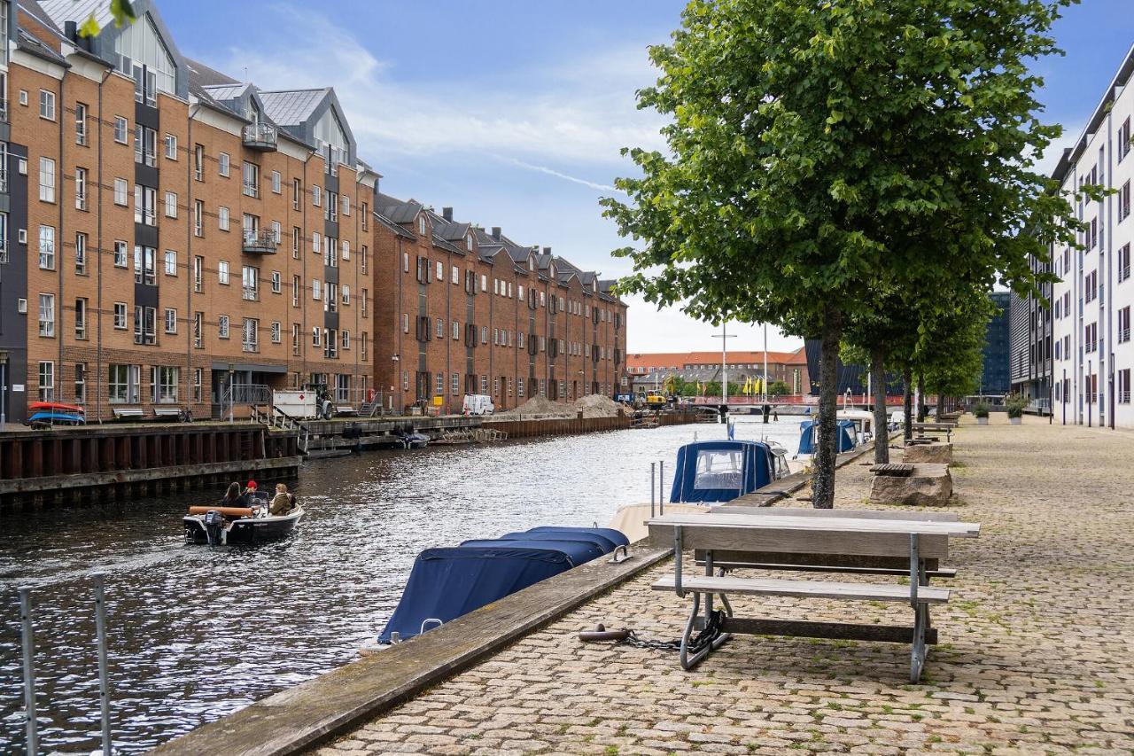 Scandi-Hygge 2 Bedroom Apartment In Charming Christianshavn Copenaghen Esterno foto