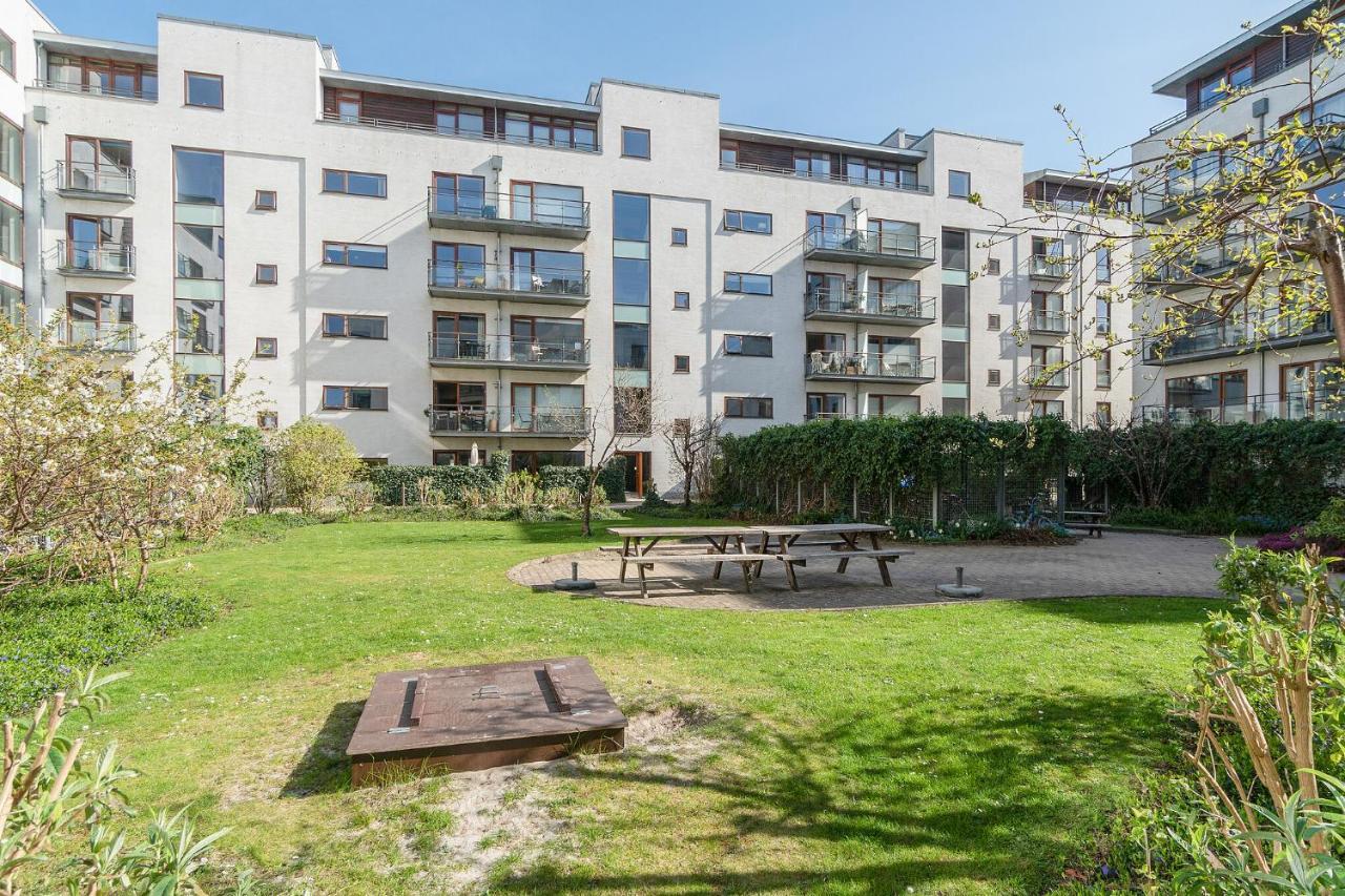 Scandi-Hygge 2 Bedroom Apartment In Charming Christianshavn Copenaghen Esterno foto